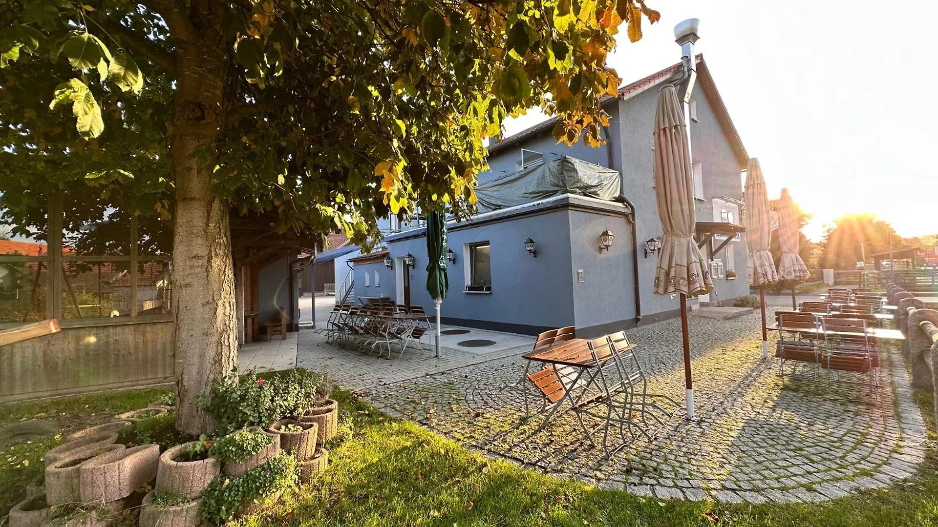 Pension Stadler Obertraubling